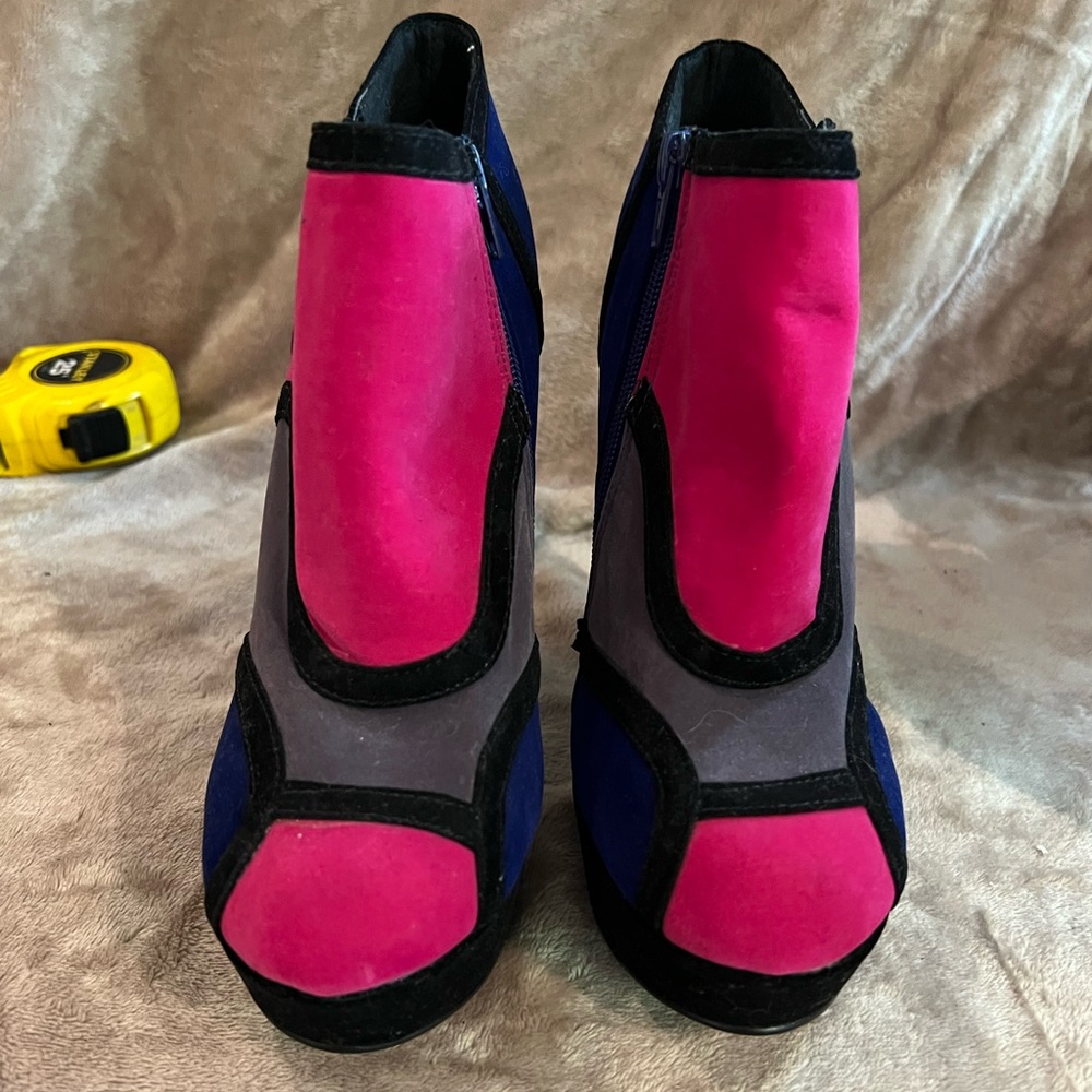 Shi by Journey Booties